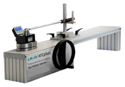 For gradual and continuous reproducable movements of torque wrenches for calibration as per ISO 6789-1 and ISO 6789-2 we recommend the mechanical support code LR-Cal LFC-ATCplus from Leitenberger Torque Force Calibration