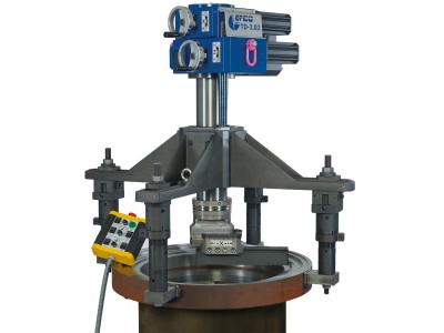 efco TD Portable lathes for sealing faces, flanges and bores in valves