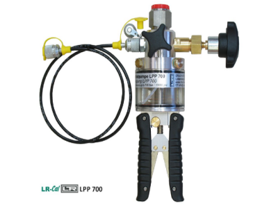 Leitenberger hydraulic pressure test pump model LR-Cal LPP 700 water and air for calibration